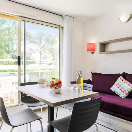 Residence Pierre Et Vacances De La Corniche D'Or Saint-Raphael  Bagian luar foto
